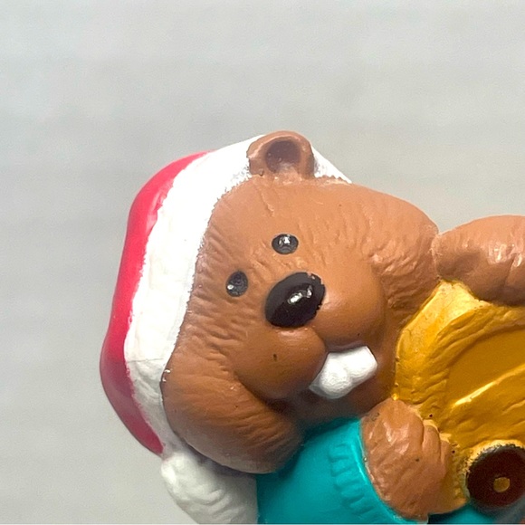 BNWT Vintage 1995 Hallmark Merry Miniature Toyshop Beaver - Picture 5 of 15